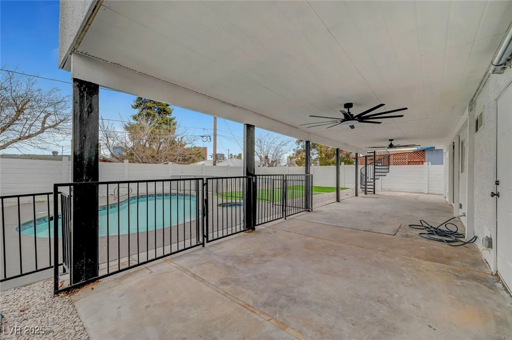 2521 Richfield, Las Vegas, NV 89102