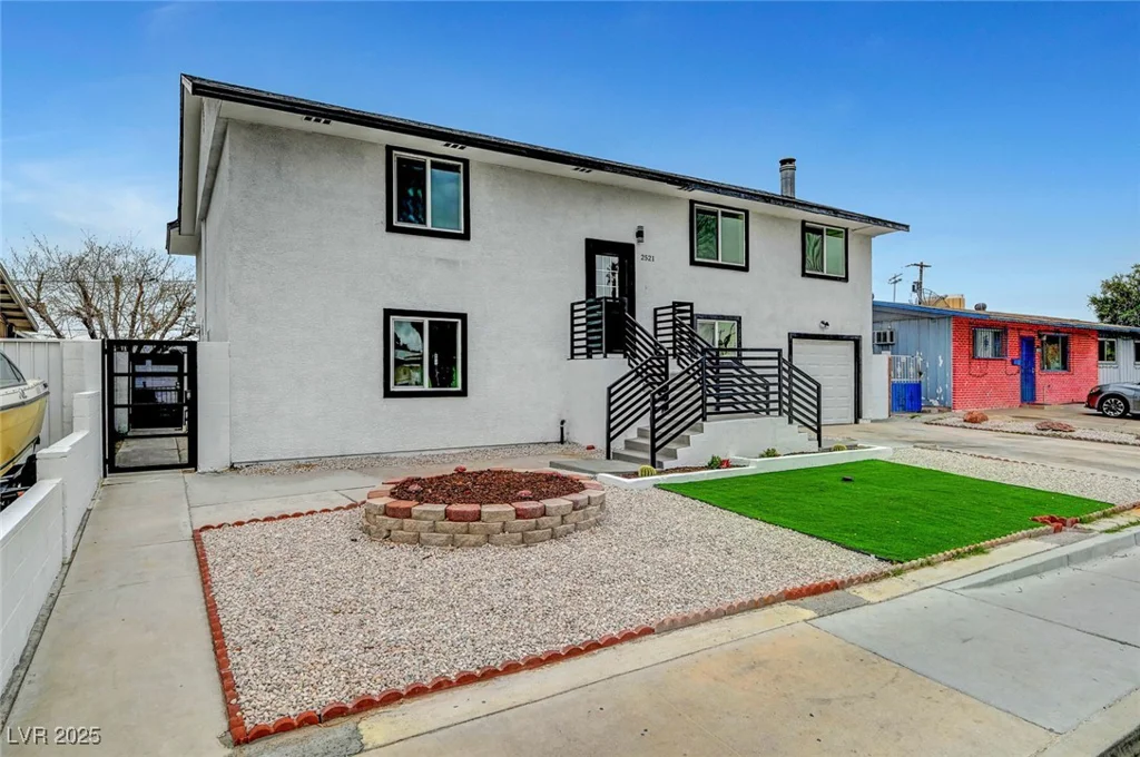 2521 Richfield, Las Vegas, NV 89102