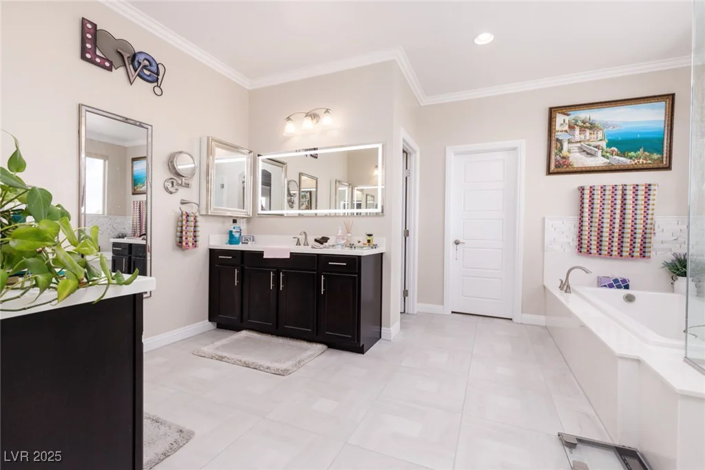 20 Crooked Putter, Las Vegas, NV 89148