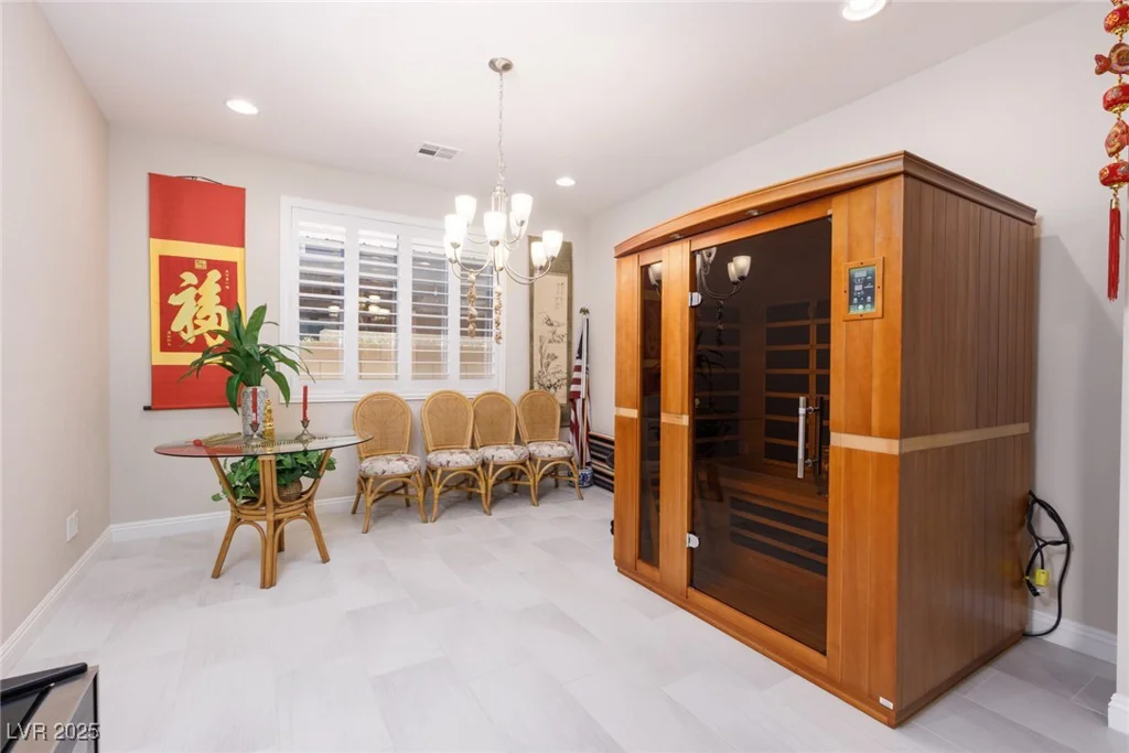 20 Crooked Putter, Las Vegas, NV 89148
