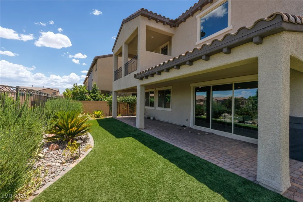 20 Crooked Putter, Las Vegas, NV 89148