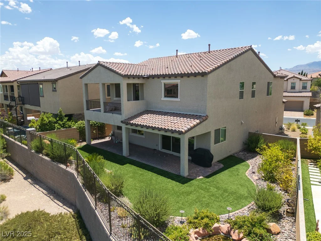 20 Crooked Putter, Las Vegas, NV 89148