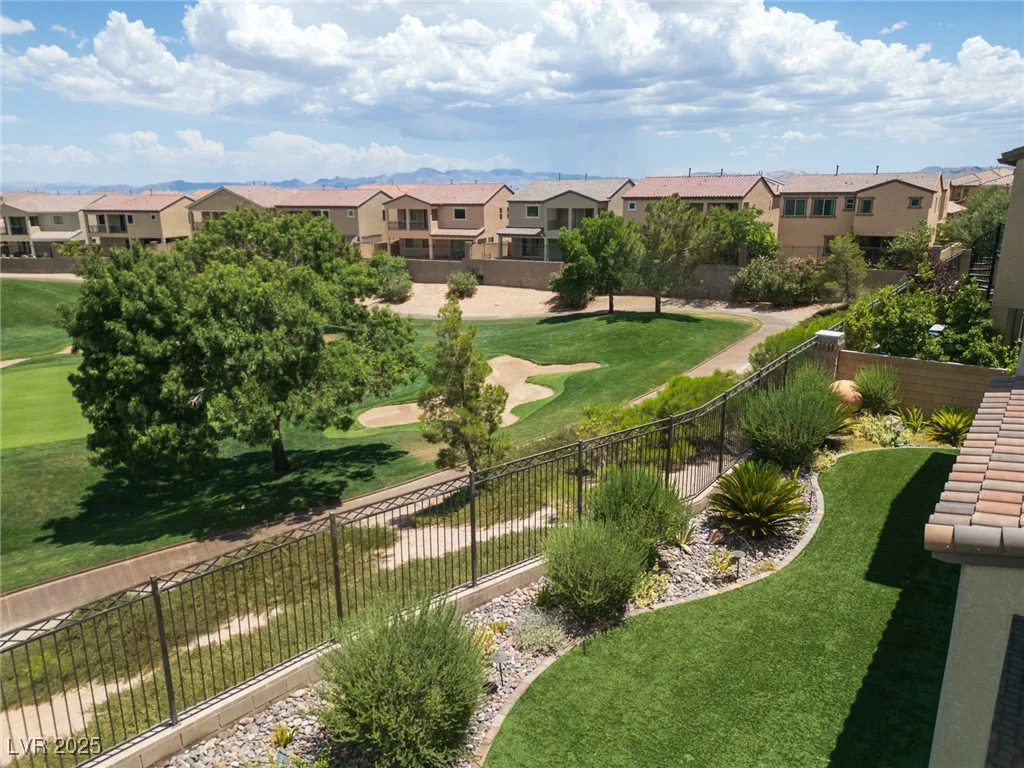 20 Crooked Putter, Las Vegas, NV 89148