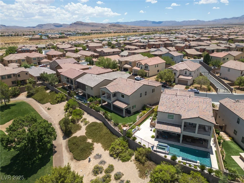 20 Crooked Putter, Las Vegas, NV 89148