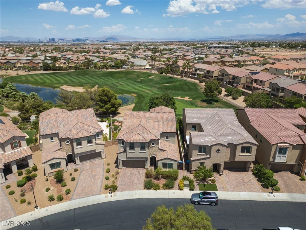 20 Crooked Putter, Las Vegas, NV 89148