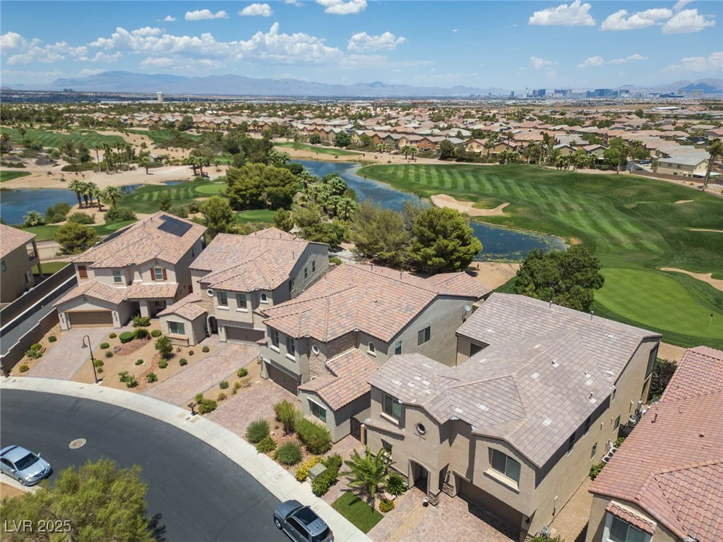 20 Crooked Putter, Las Vegas, NV 89148