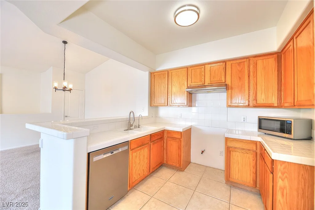 9901 Trailwood, Las Vegas, NV 89134