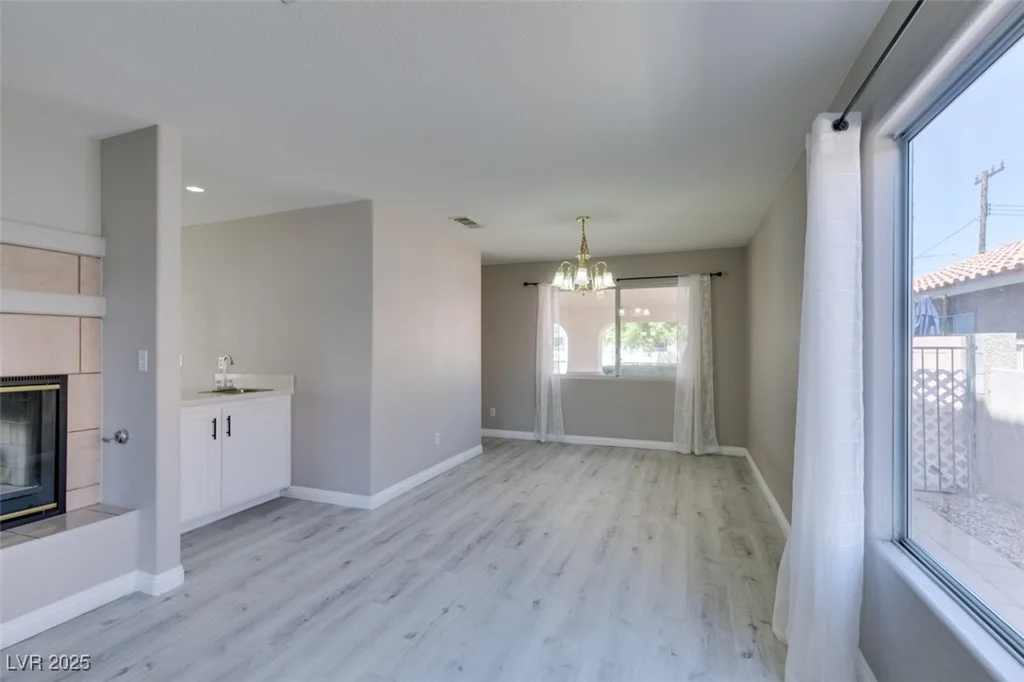 5204 Padua, Las Vegas, NV 89107
