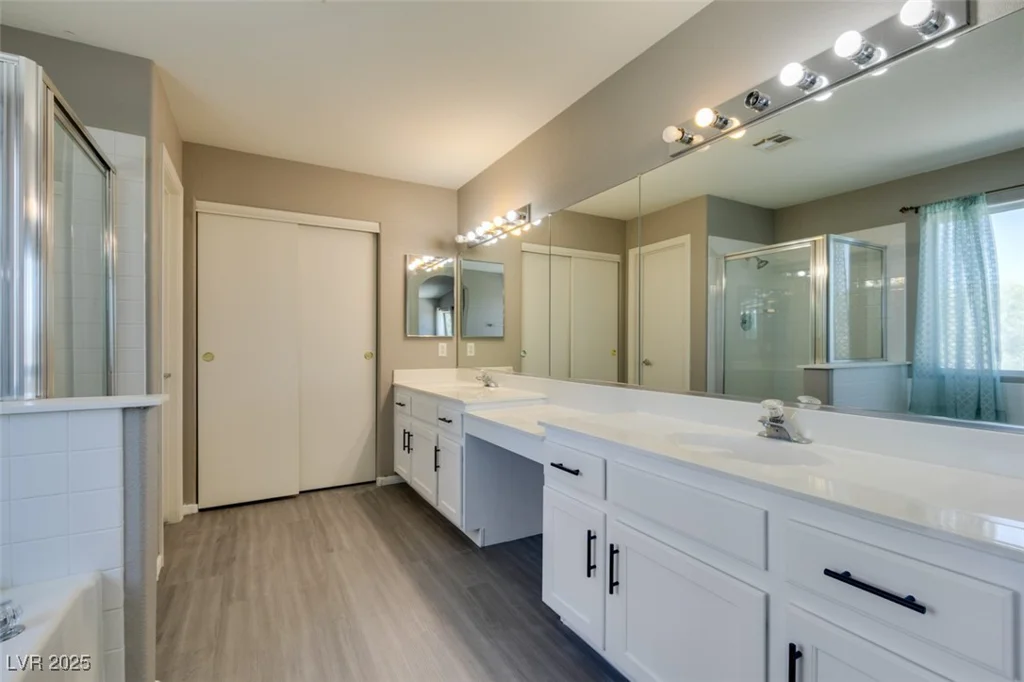 5204 Padua, Las Vegas, NV 89107
