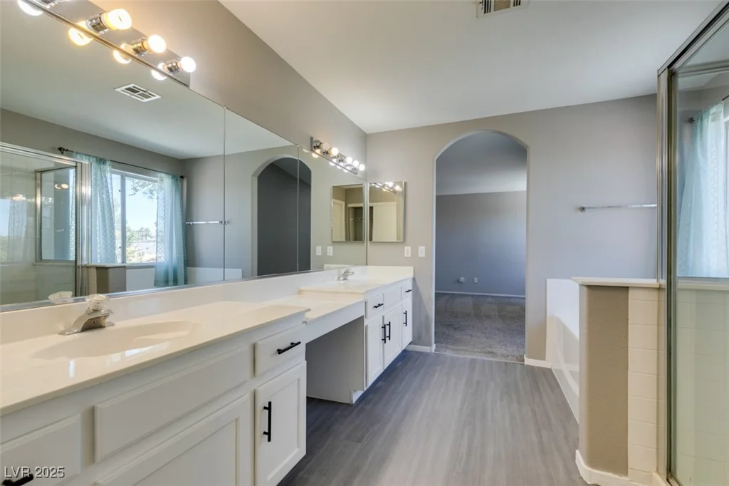 5204 Padua, Las Vegas, NV 89107