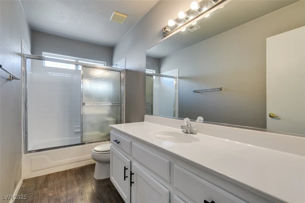 5204 Padua, Las Vegas, NV 89107