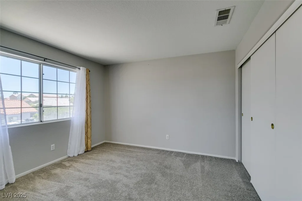 5204 Padua, Las Vegas, NV 89107