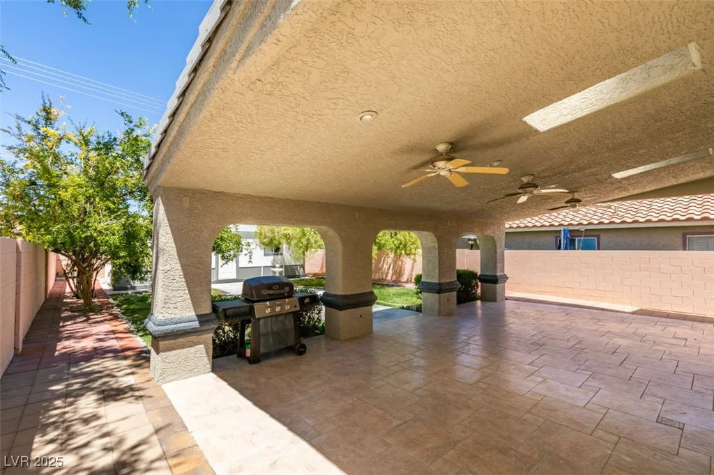 5204 Padua, Las Vegas, NV 89107