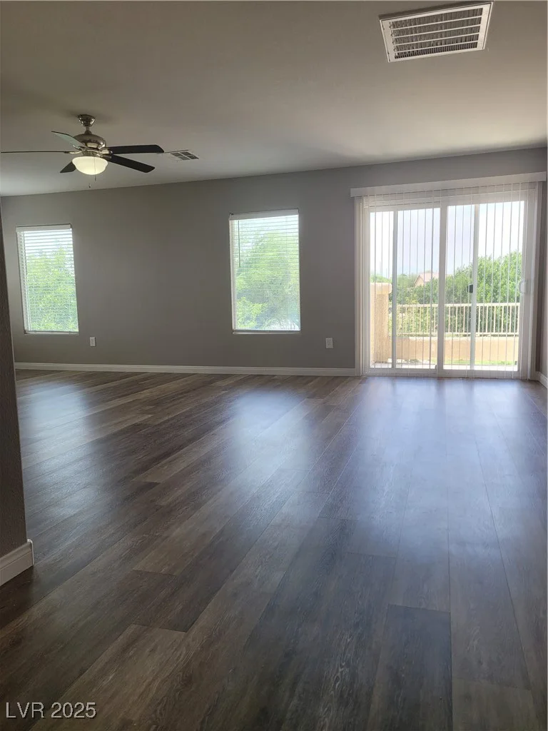 6405 Sea Swallow, North Las Vegas, NV 89084