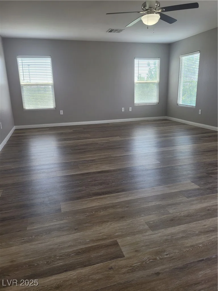 6405 Sea Swallow, North Las Vegas, NV 89084