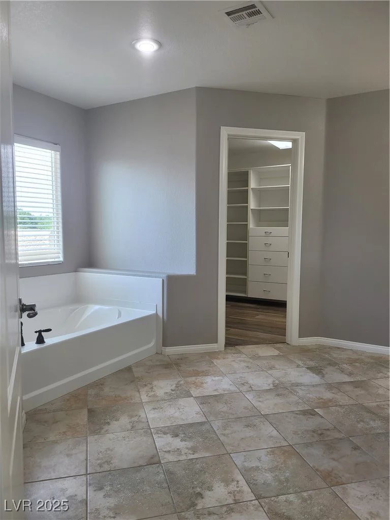6405 Sea Swallow, North Las Vegas, NV 89084