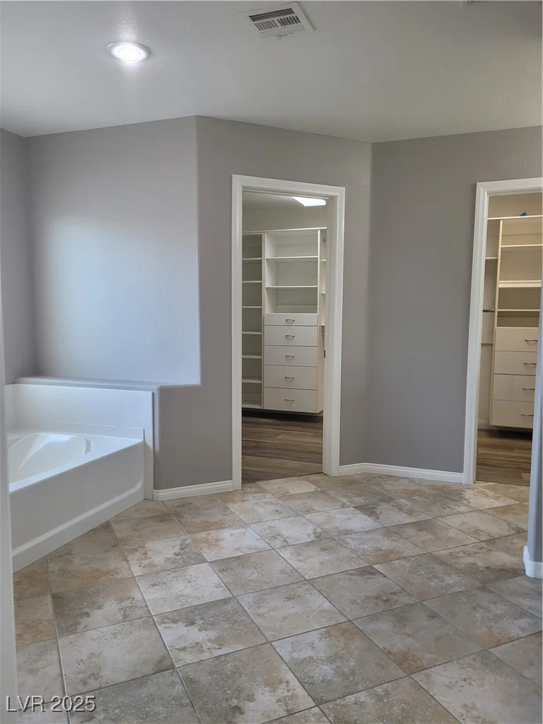 6405 Sea Swallow, North Las Vegas, NV 89084
