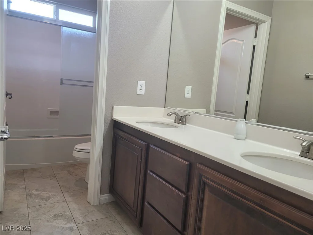 6405 Sea Swallow, North Las Vegas, NV 89084