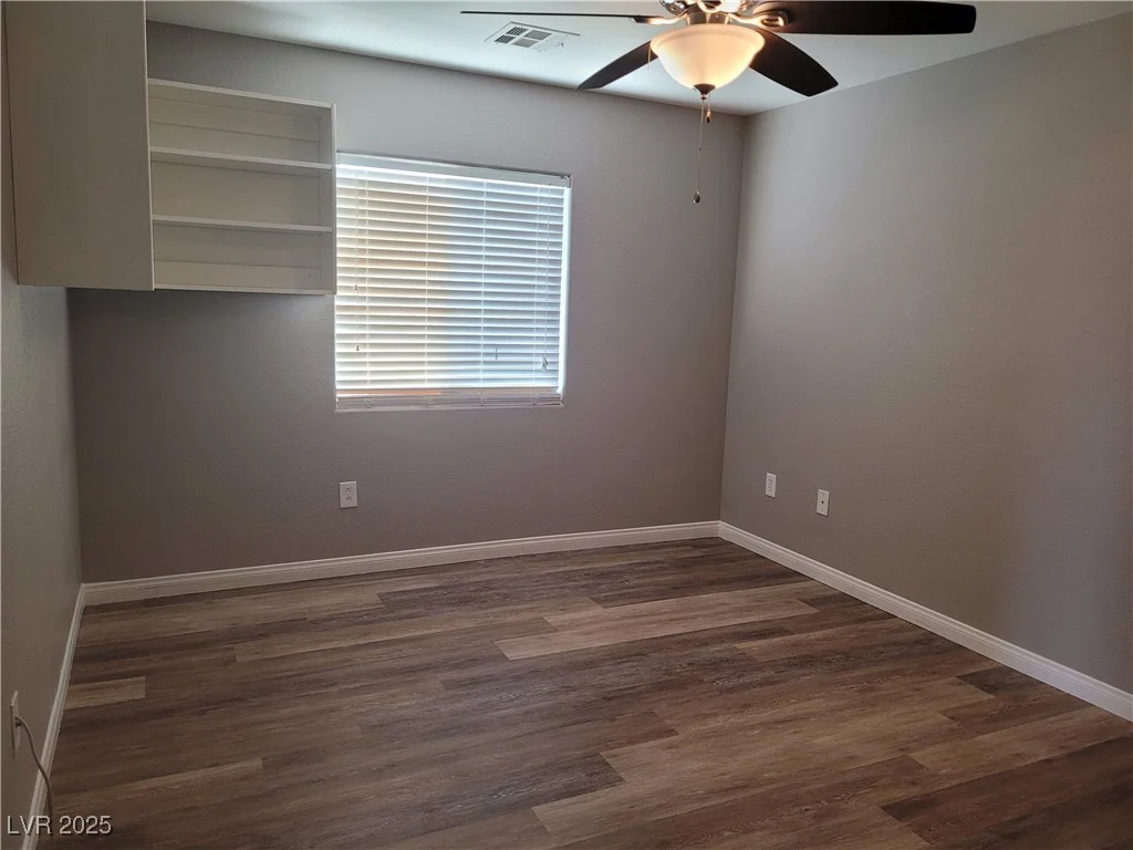 6405 Sea Swallow, North Las Vegas, NV 89084