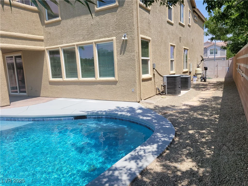 6405 Sea Swallow, North Las Vegas, NV 89084