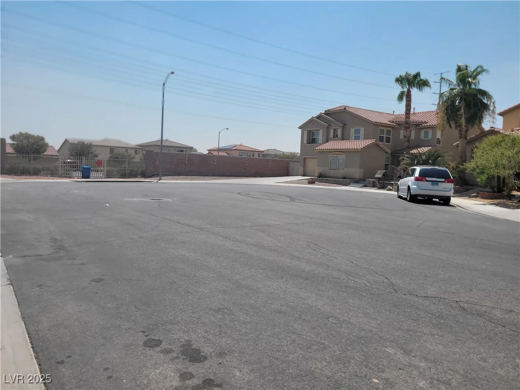 6405 Sea Swallow, North Las Vegas, NV 89084