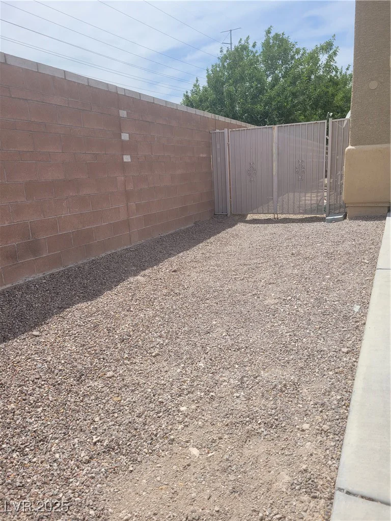 6405 Sea Swallow, North Las Vegas, NV 89084