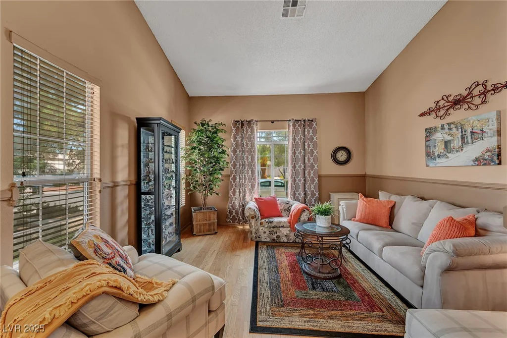 7620 Sea Cliff, Las Vegas, NV 89128