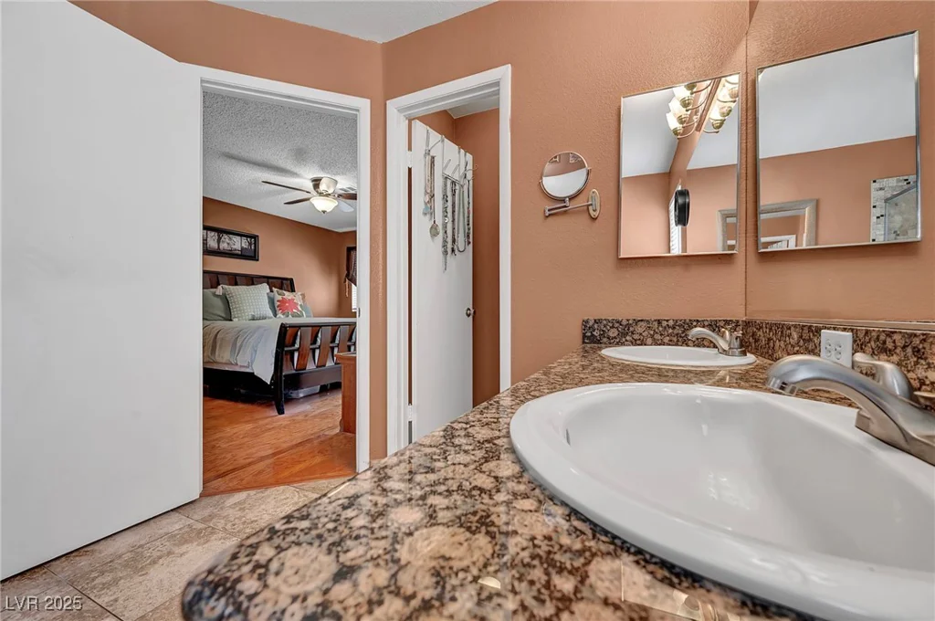 7620 Sea Cliff, Las Vegas, NV 89128