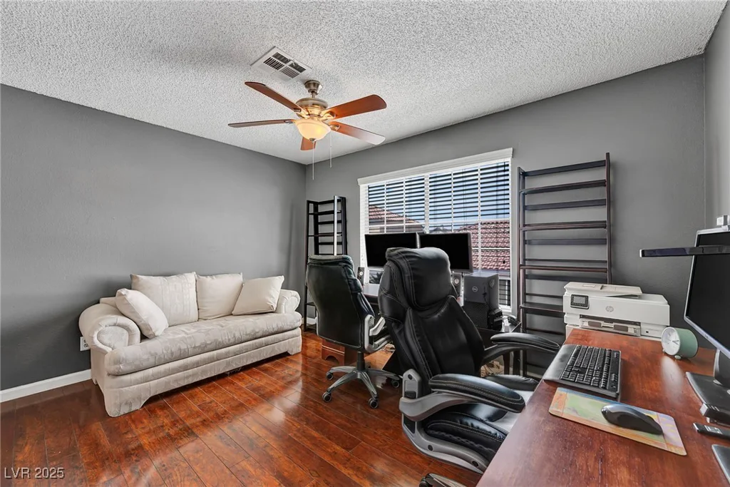 7620 Sea Cliff, Las Vegas, NV 89128