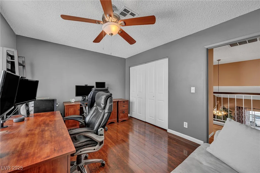 7620 Sea Cliff, Las Vegas, NV 89128