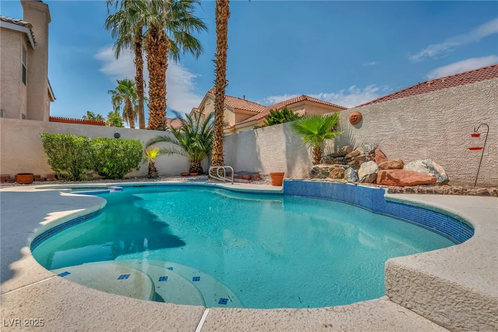 7620 Sea Cliff, Las Vegas, NV 89128