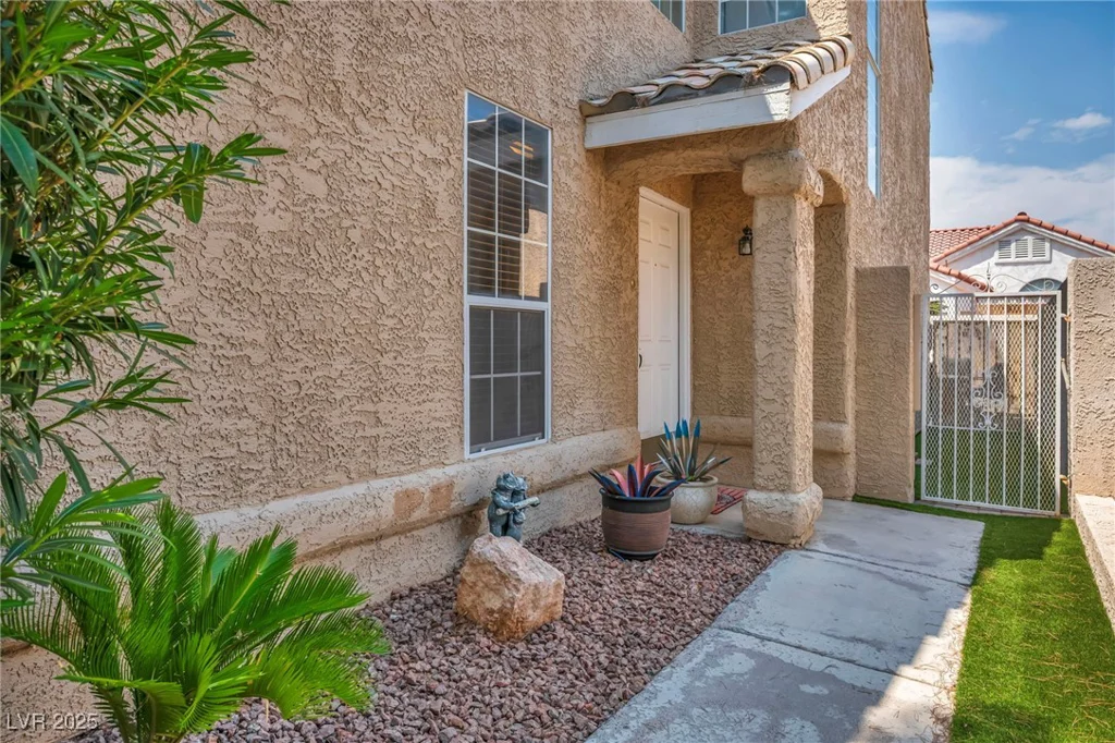 7620 Sea Cliff, Las Vegas, NV 89128