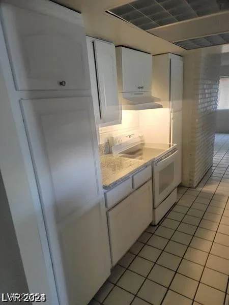 1710 Shadow Mountain, Las Vegas, NV 89108