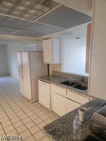 1710 Shadow Mountain, Las Vegas, NV 89108