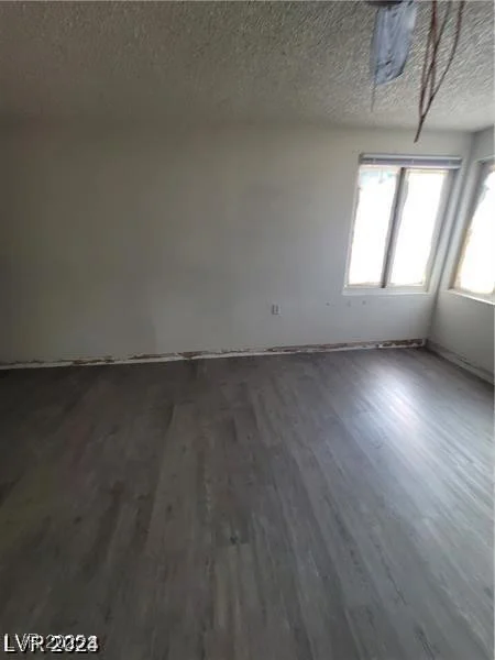 1710 Shadow Mountain, Las Vegas, NV 89108