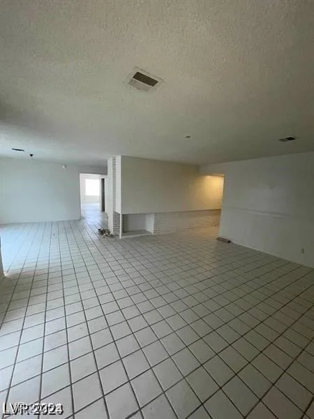 1710 Shadow Mountain, Las Vegas, NV 89108