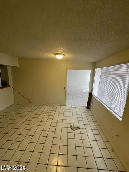 1710 Shadow Mountain, Las Vegas, NV 89108