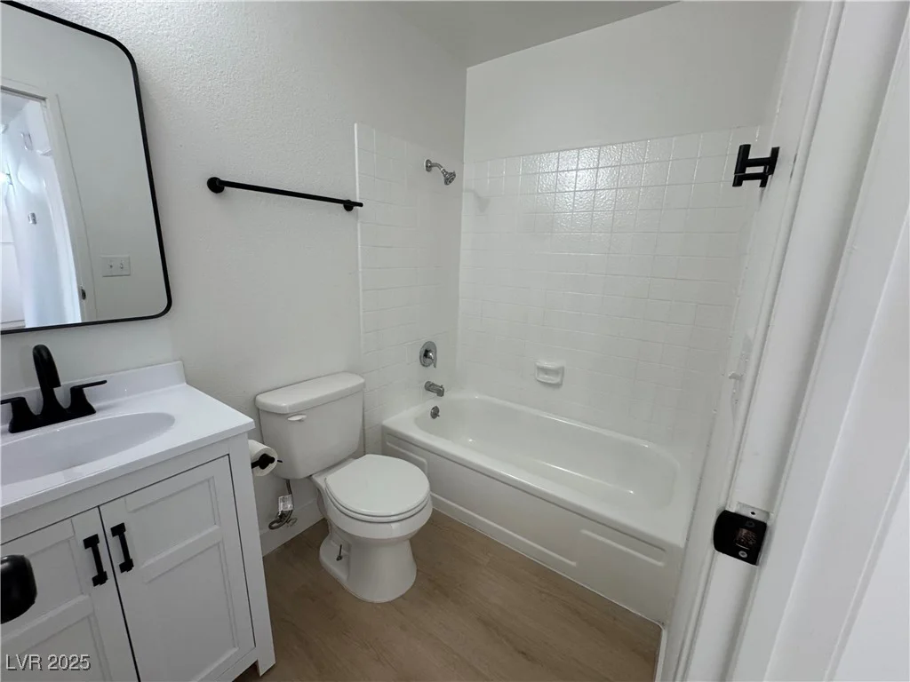 4091 Paramount, Las Vegas, NV 89115