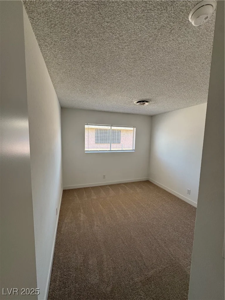 4091 Paramount, Las Vegas, NV 89115