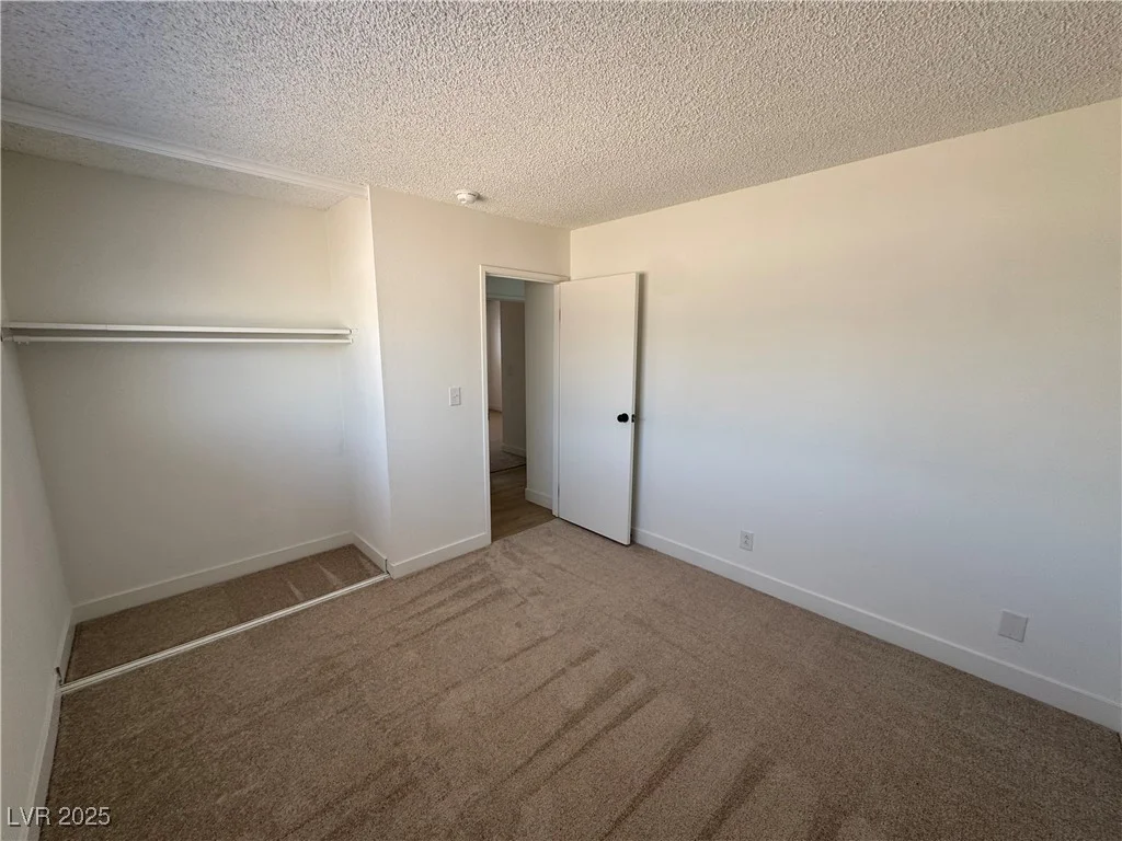 4091 Paramount, Las Vegas, NV 89115