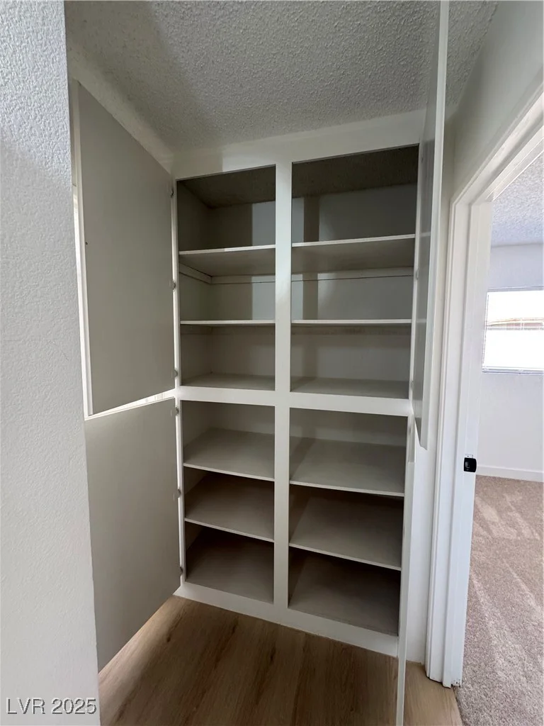 4091 Paramount, Las Vegas, NV 89115