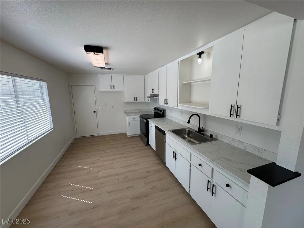 4091 Paramount, Las Vegas, NV 89115