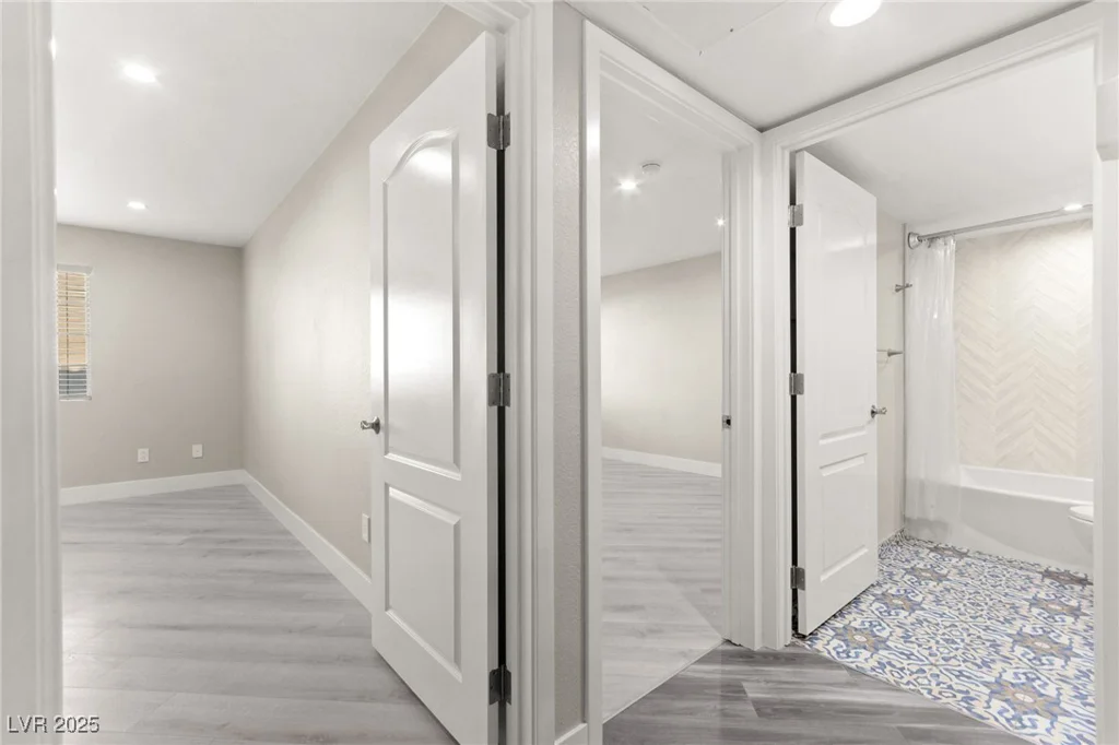 8410 Eldora, Las Vegas, NV 89117