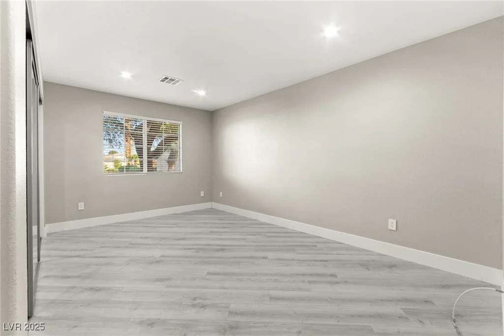 8410 Eldora, Las Vegas, NV 89117