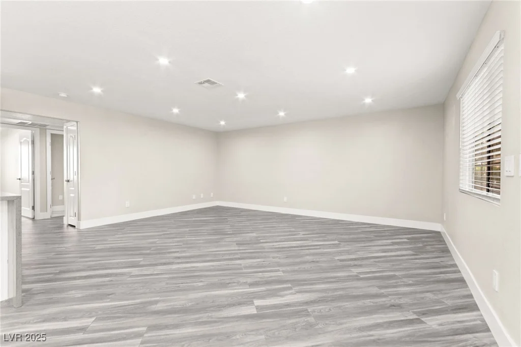 8410 Eldora, Las Vegas, NV 89117