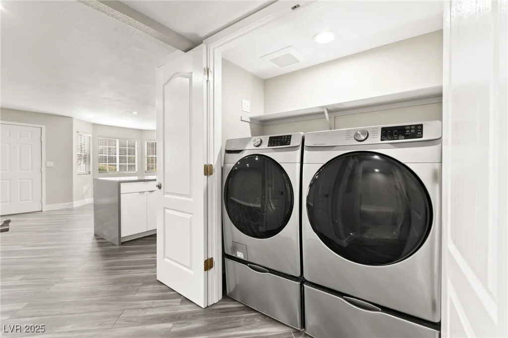 8410 Eldora, Las Vegas, NV 89117