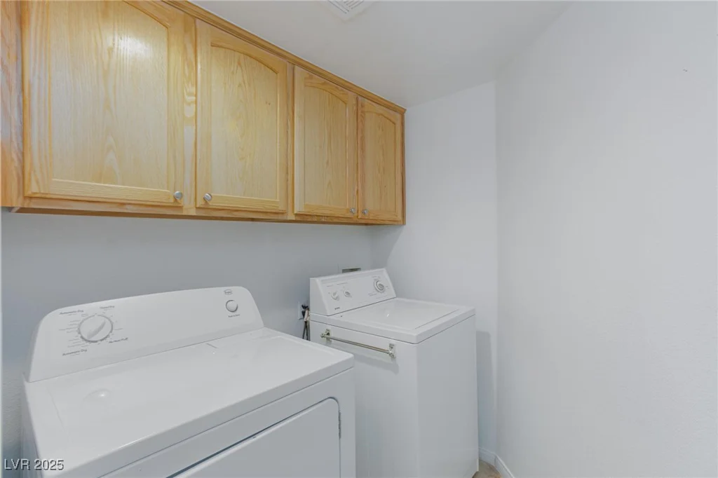 518 Seneca Ridge, North Las Vegas, NV 89084