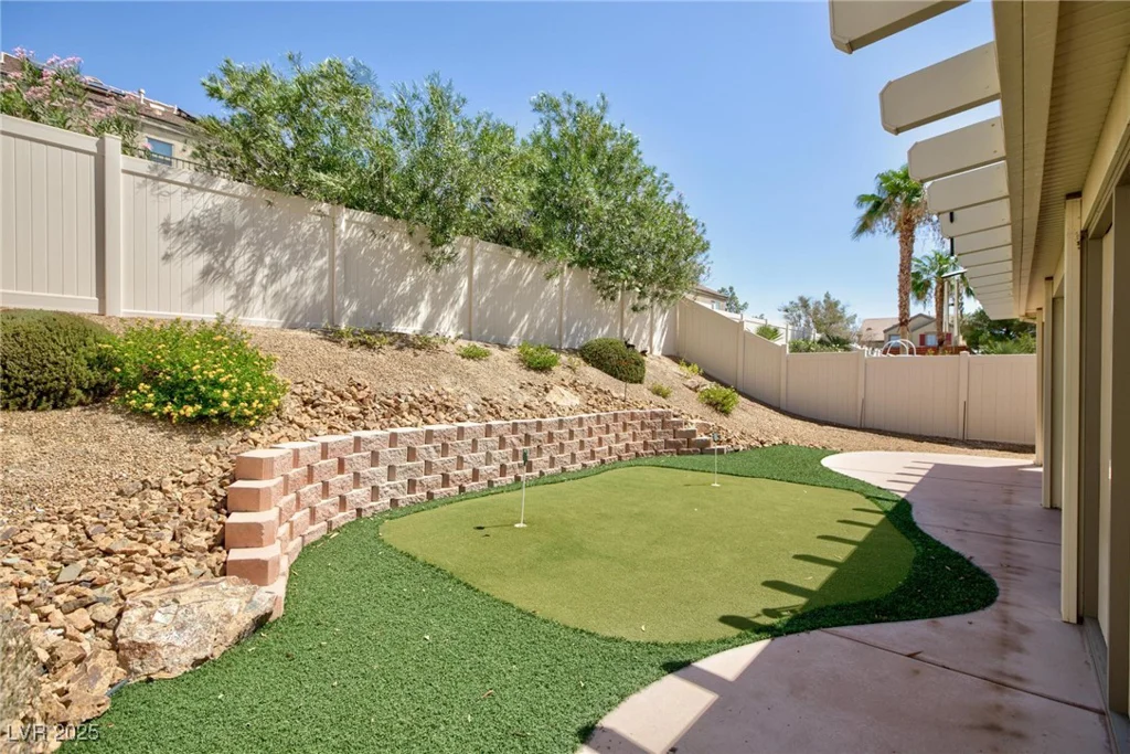 518 Seneca Ridge, North Las Vegas, NV 89084