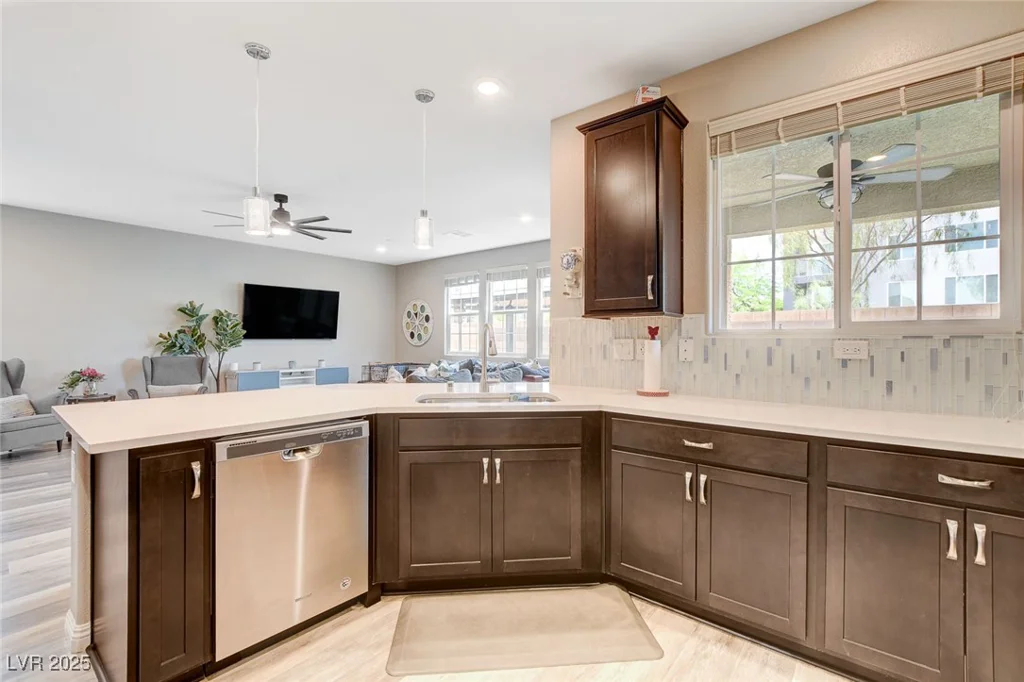 1425 Overseer, Henderson, NV 89074