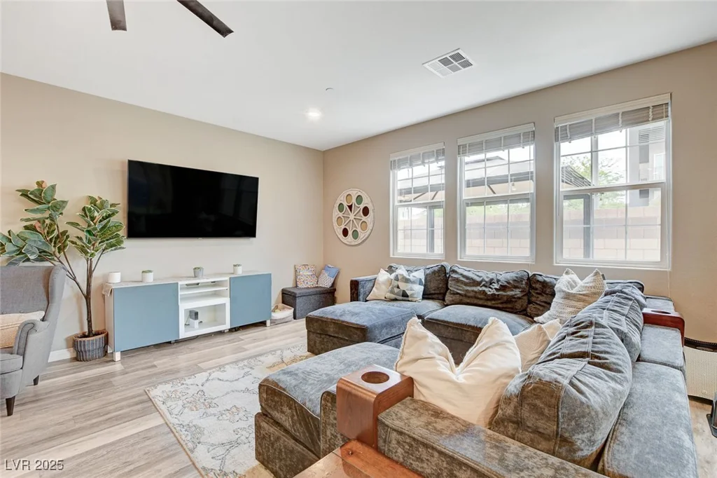 1425 Overseer, Henderson, NV 89074